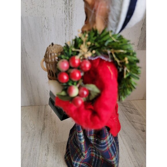 Byers Choice old lady bird in cage wreath vintage caroler Xmas decor - Picture 8 of 8